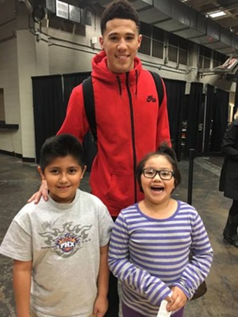 Devin Booker caught on the camera with young kids.